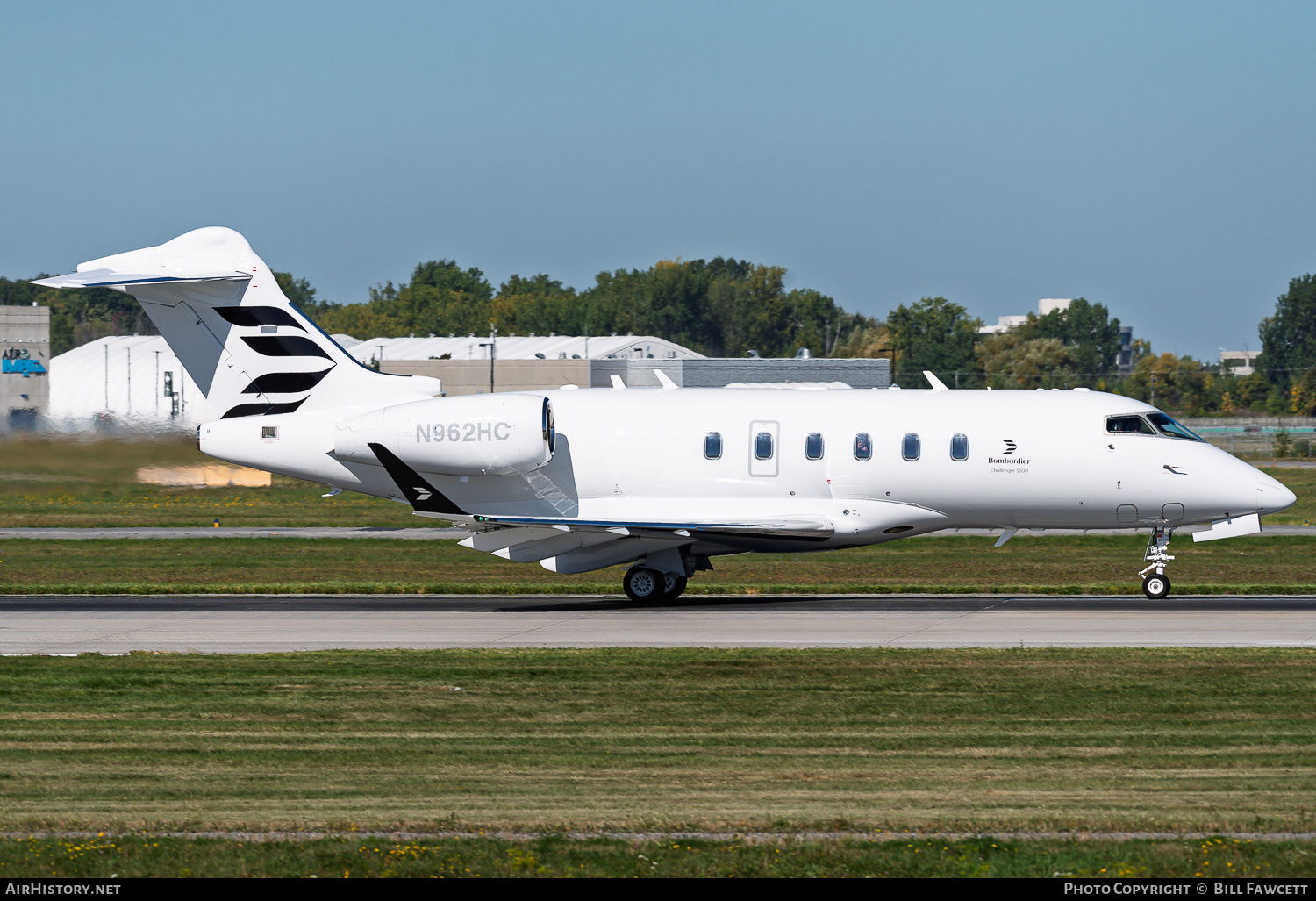 Aircraft Photo of N962HC | Bombardier Challenger 3500 (BD-100-1A10) | AirHistory.net #848978