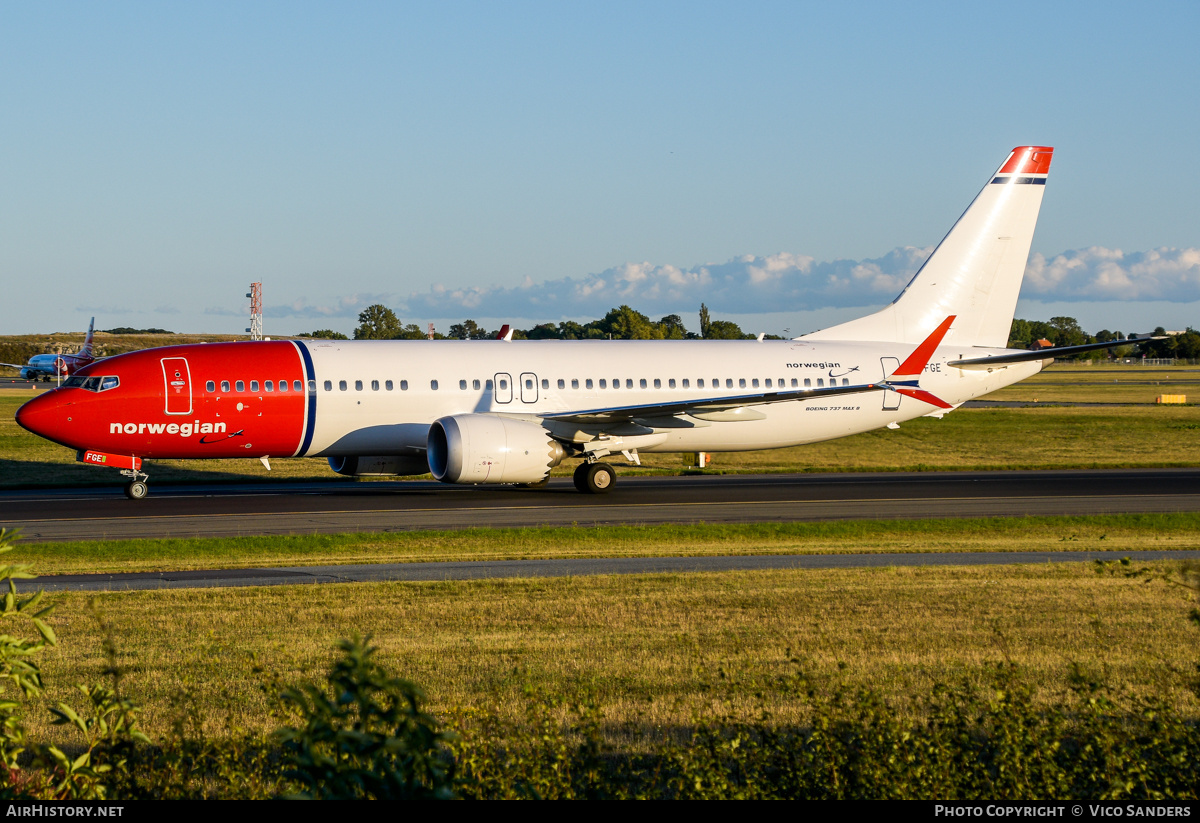 Aircraft Photo of LN-FGE | Boeing 737-8 Max 8 | Norwegian | AirHistory.net #848986