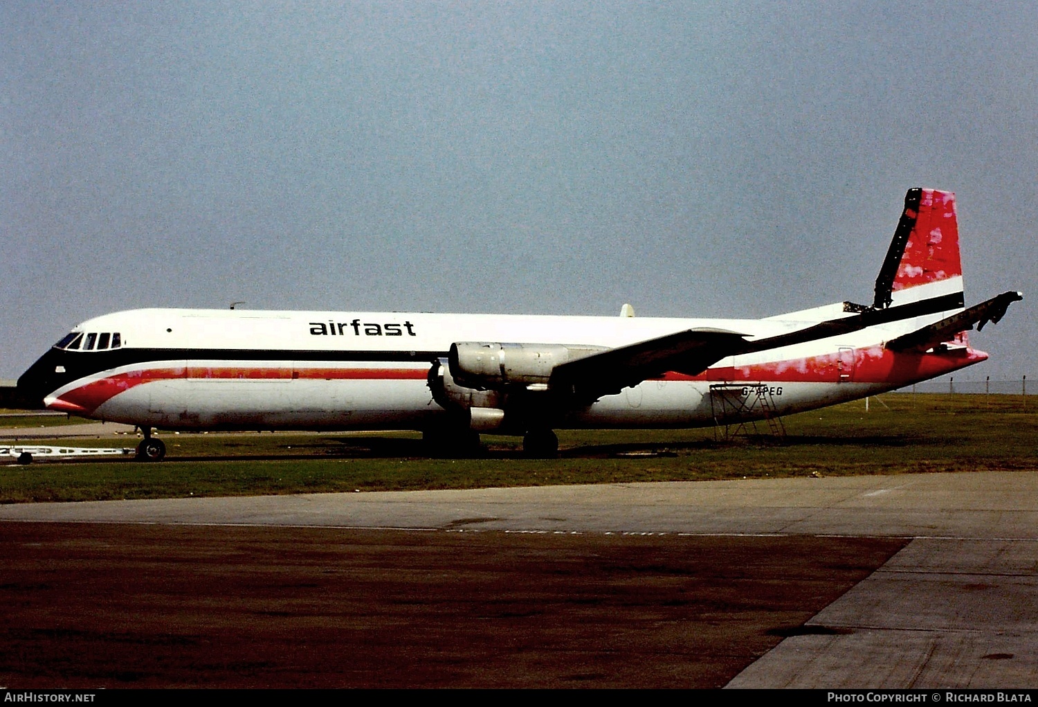 Aircraft Photo of G-APEG | Vickers 953C Merchantman | Airfast | AirHistory.net #849017