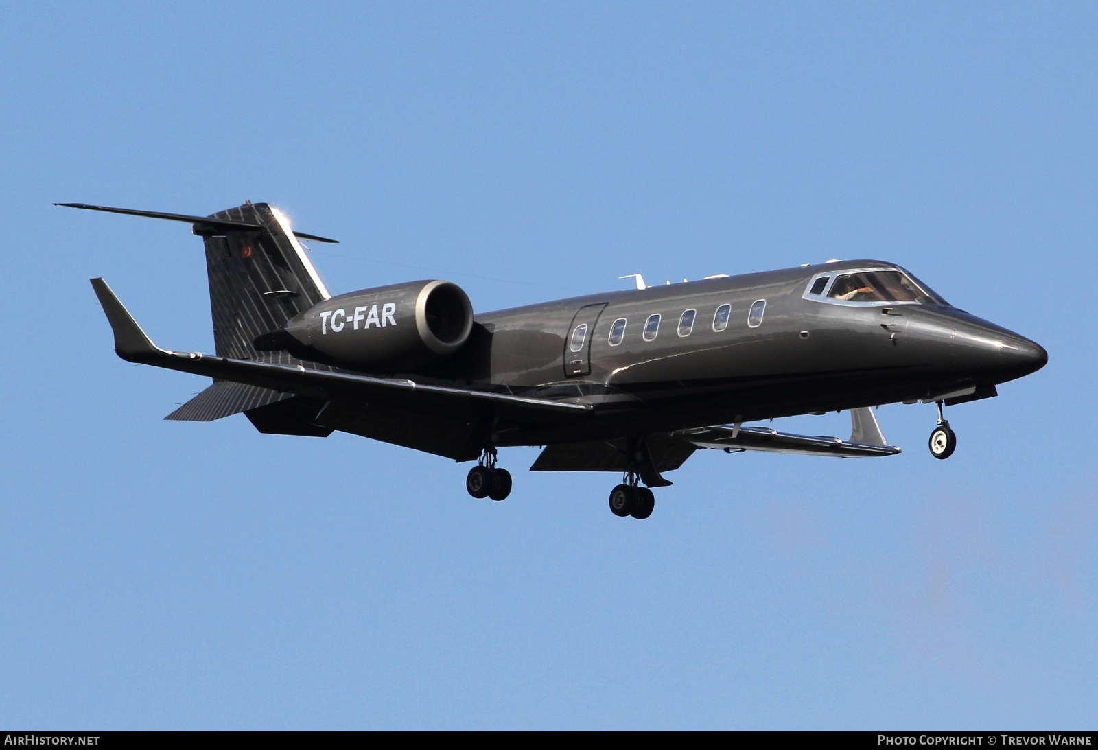 Aircraft Photo of TC-FAR | Learjet 60 | AirHistory.net #849029