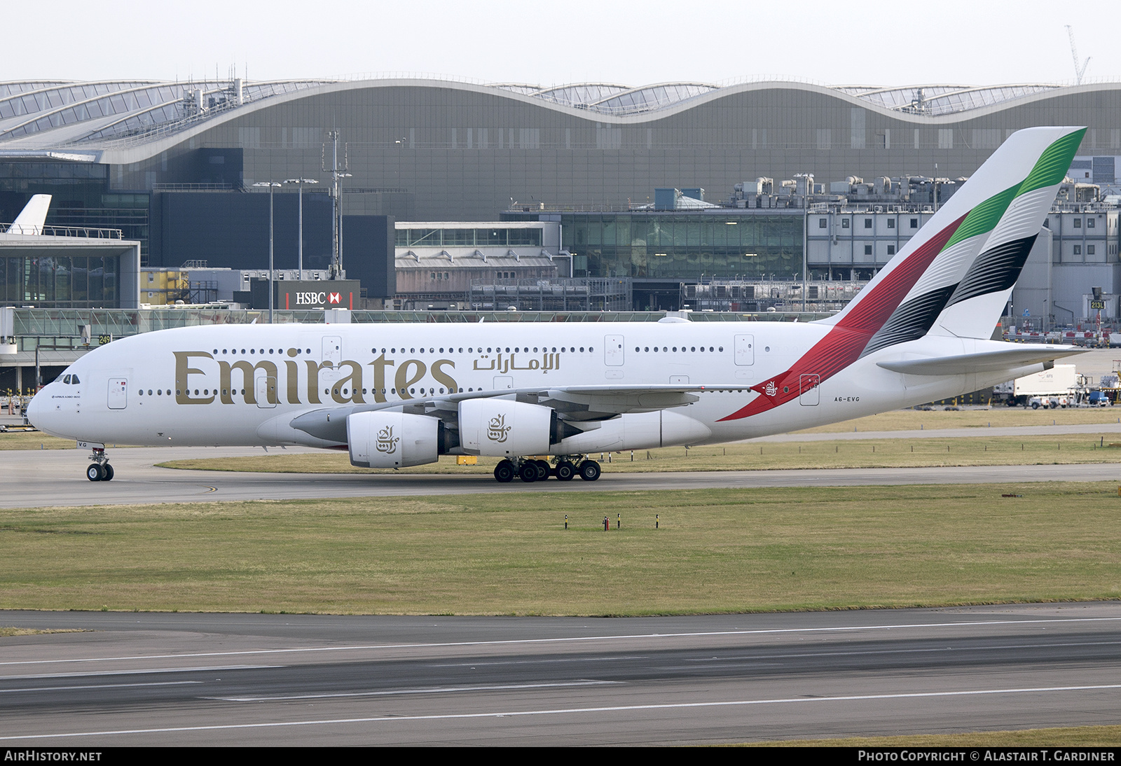 Aircraft Photo of A6-EVG | Airbus A380-842 | Emirates | AirHistory.net #849082