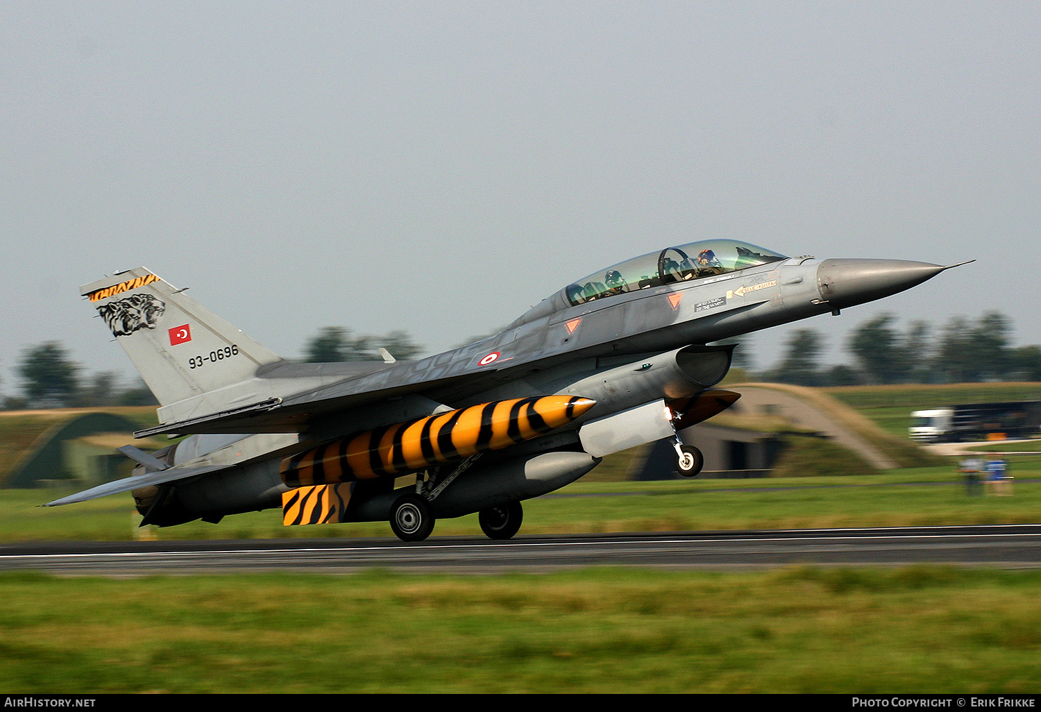 Aircraft Photo of 93-0696 | Lockheed Martin F-16D Fighting Falcon | Turkey - Air Force | AirHistory.net #849356
