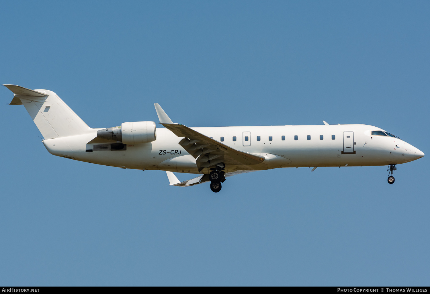 Aircraft Photo of ZS-CRJ | Bombardier CRJ-100 (CL-600-2B19) | AirHistory.net #849559