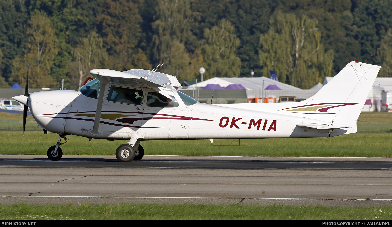 Aircraft Photo of OK-MIA | Cessna 172N Skyhawk | AirHistory.net #849636