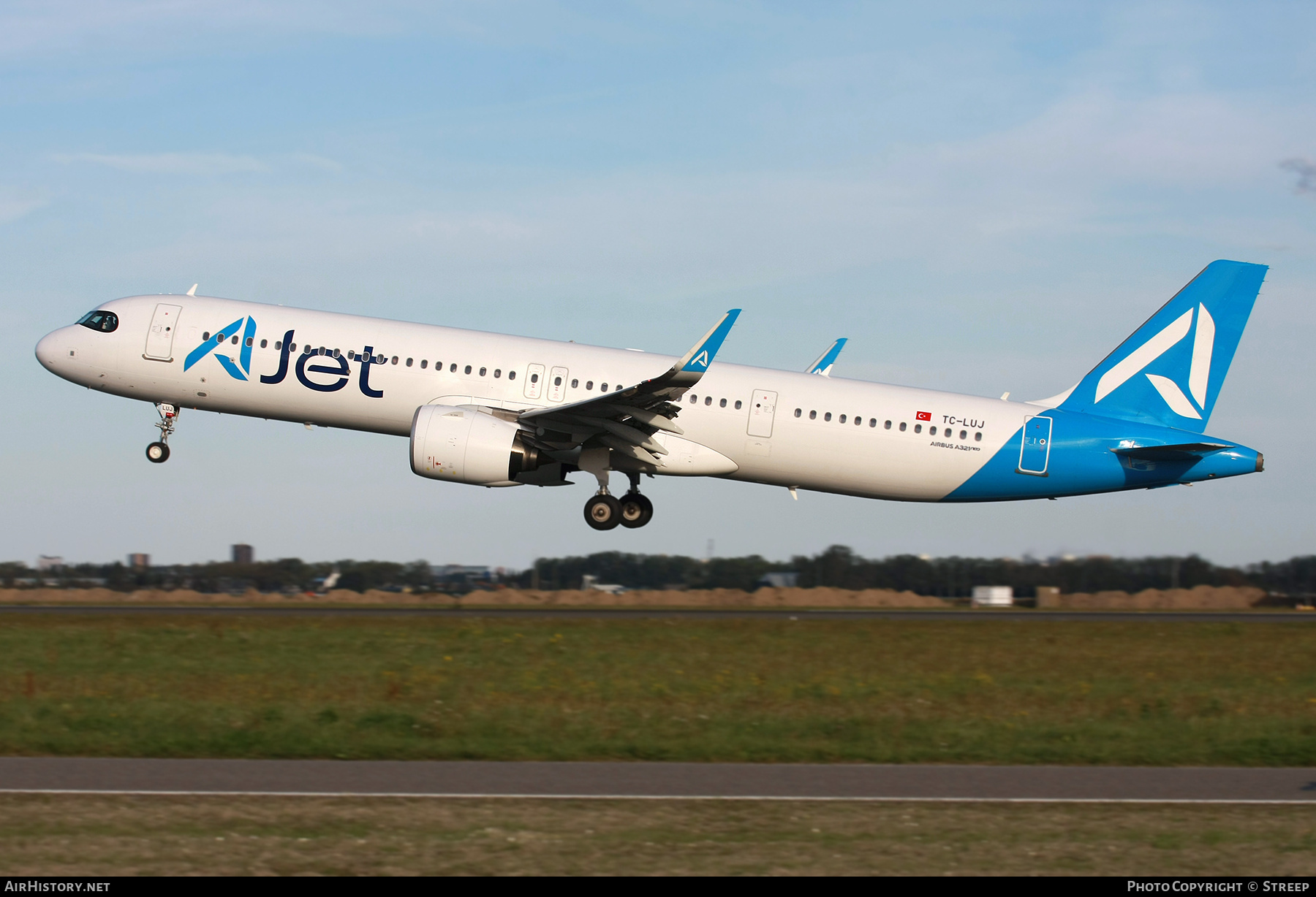 Aircraft Photo of TC-LUJ | Airbus A321-271NX | AJet - AnadoluJet | AirHistory.net #849741