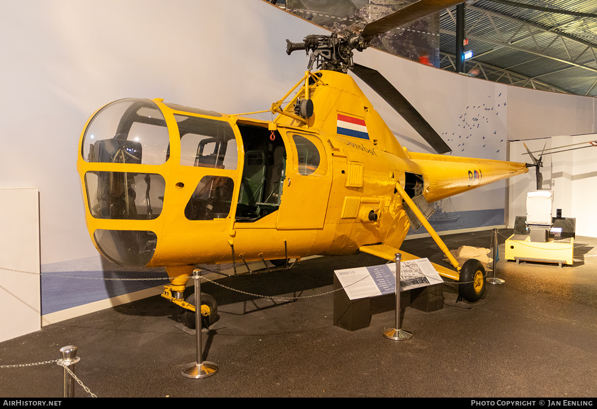Aircraft Photo of 8-1 / WG752 | Westland WS-51 Dragonfly HR.5 | Netherlands - Navy | AirHistory.net #849789