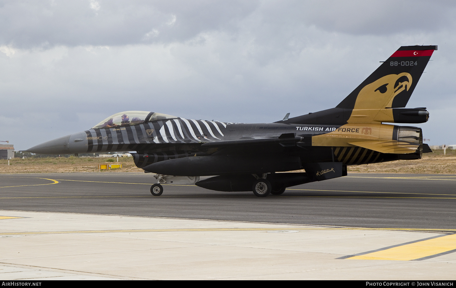 Aircraft Photo of 88-0024 | General Dynamics F-16C Fighting Falcon | Turkey - Air Force | AirHistory.net #849804
