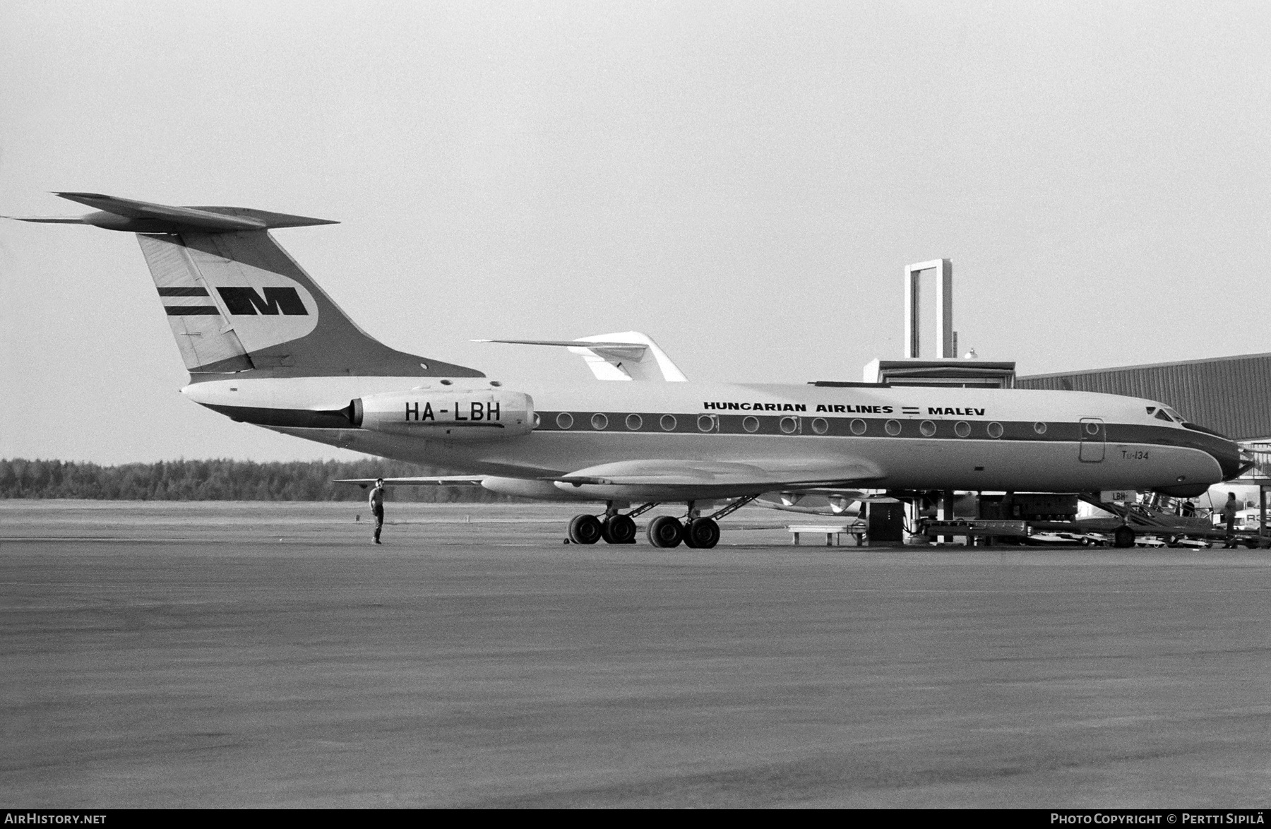 Aircraft Photo of HA-LBH | Tupolev Tu-134K | Malév - Hungarian Airlines | AirHistory.net #849850
