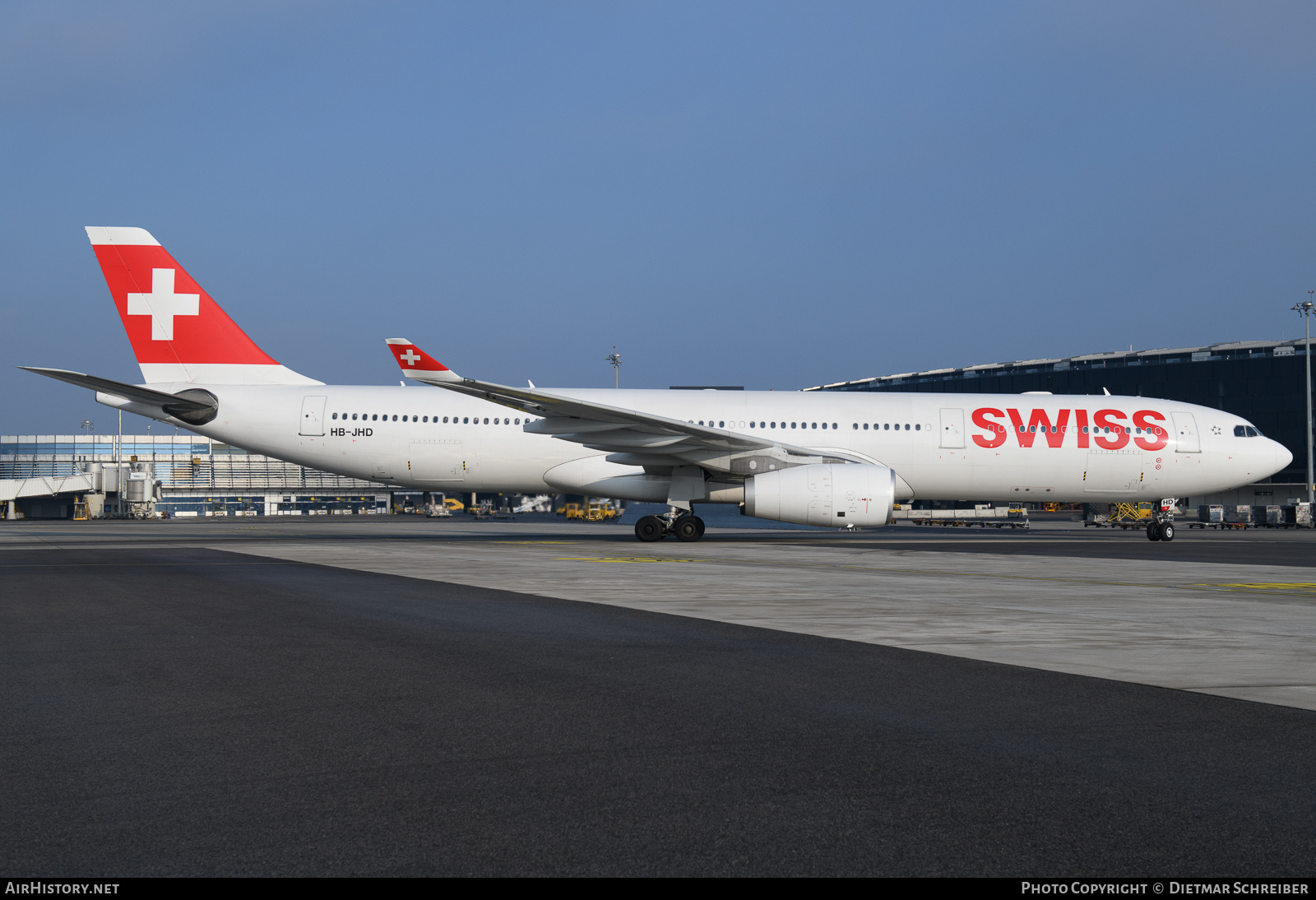 Aircraft Photo of HB-JHD | Airbus A330-343 | Swiss International Air Lines | AirHistory.net #849859