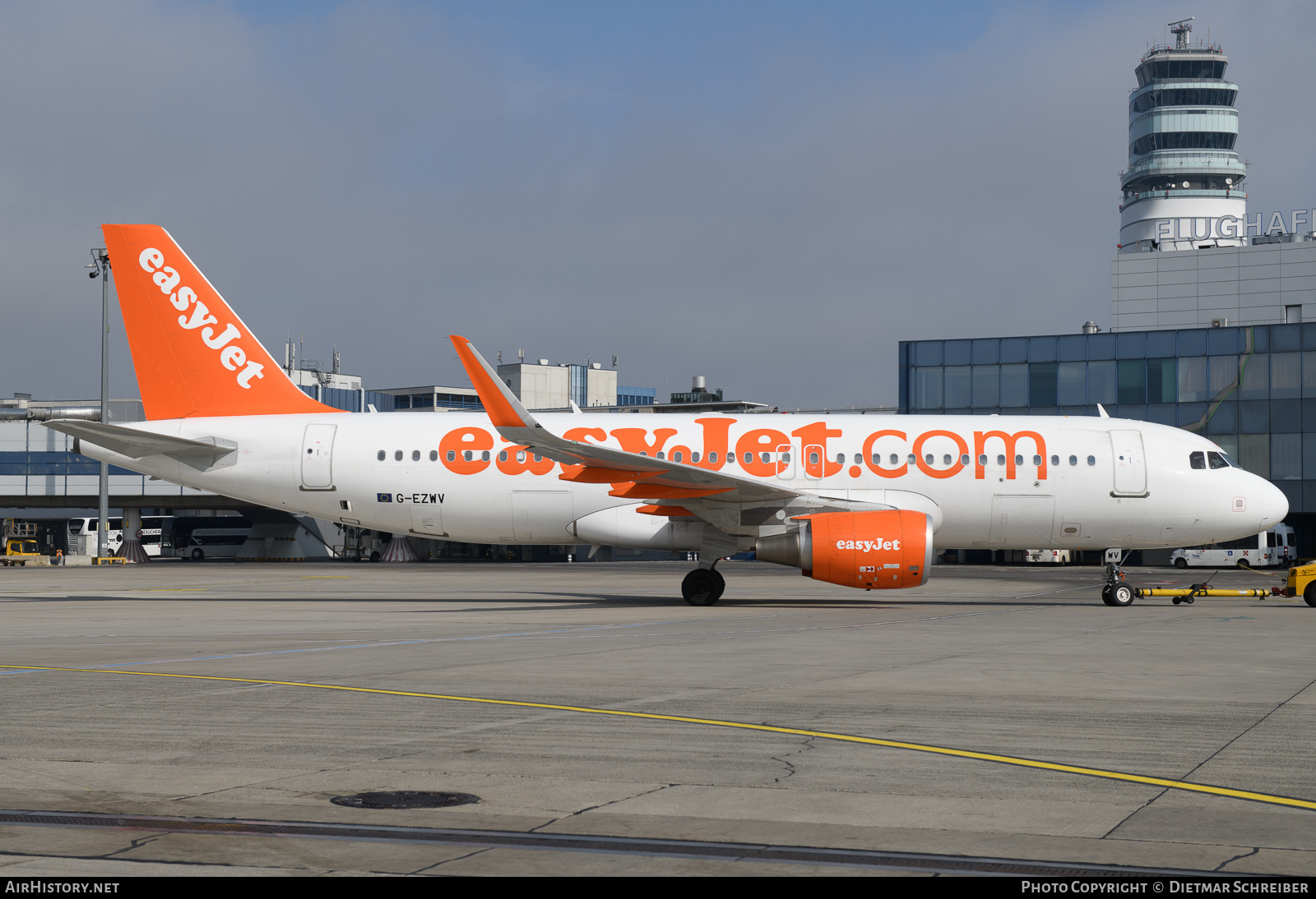 Aircraft Photo of G-EZWV | Airbus A320-214 | EasyJet | AirHistory.net #849876