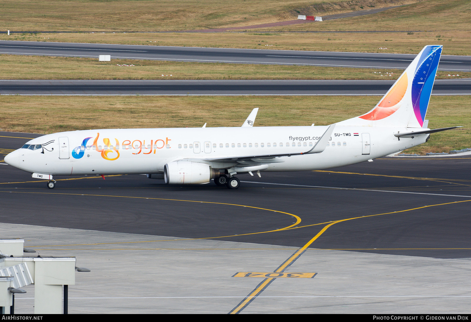 Aircraft Photo of SU-TMG | Boeing 737-86J | FlyEgypt | AirHistory.net #850000