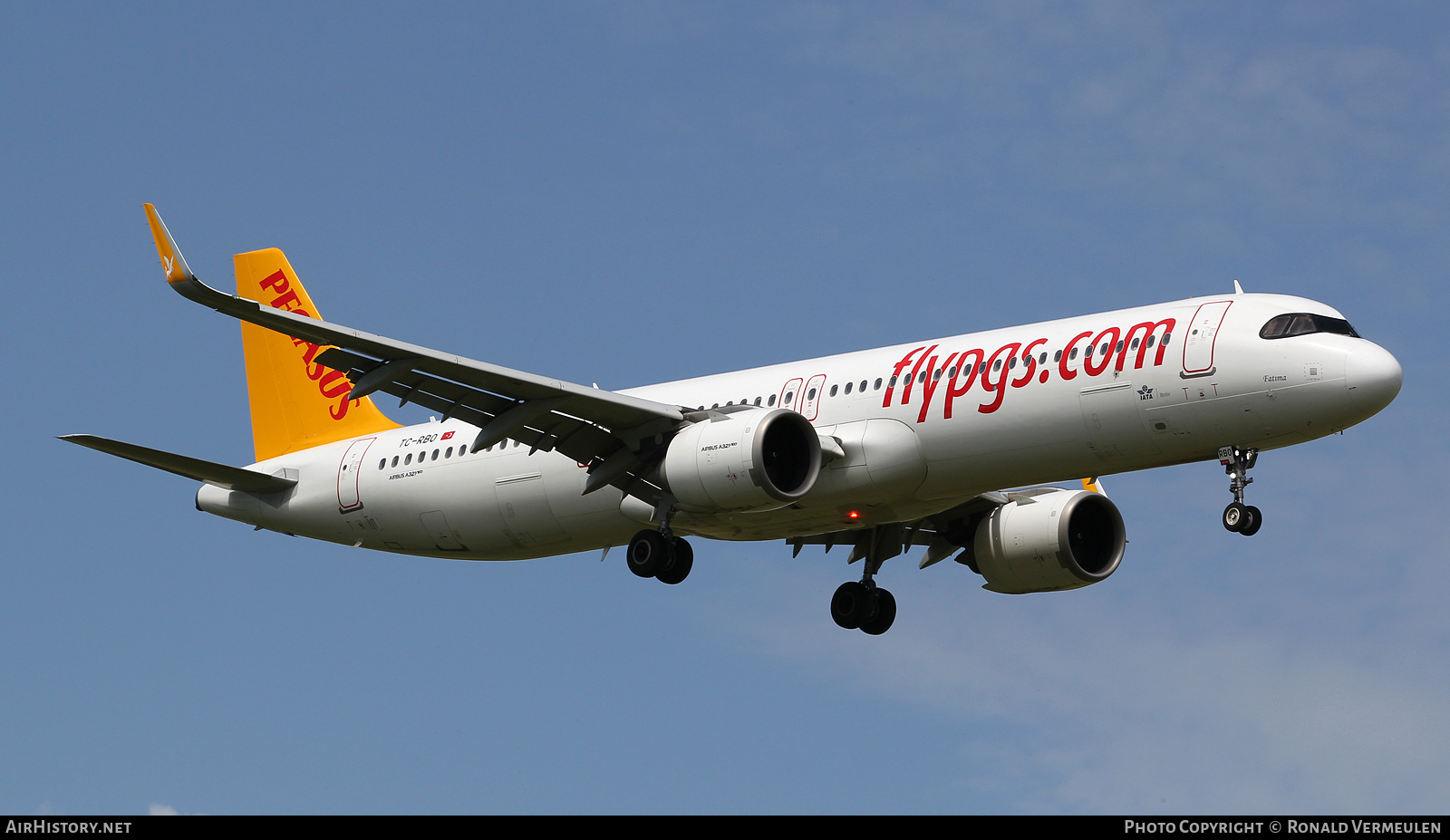 Aircraft Photo of TC-RBO | Airbus A321-251NX | Pegasus Airlines | AirHistory.net #850028