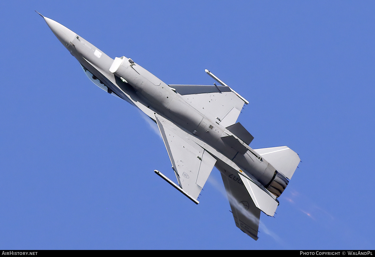 Aircraft Photo of 1007 | Lockheed Martin F-16C Fighting Falcon | Slovakia - Air Force | AirHistory.net #850058