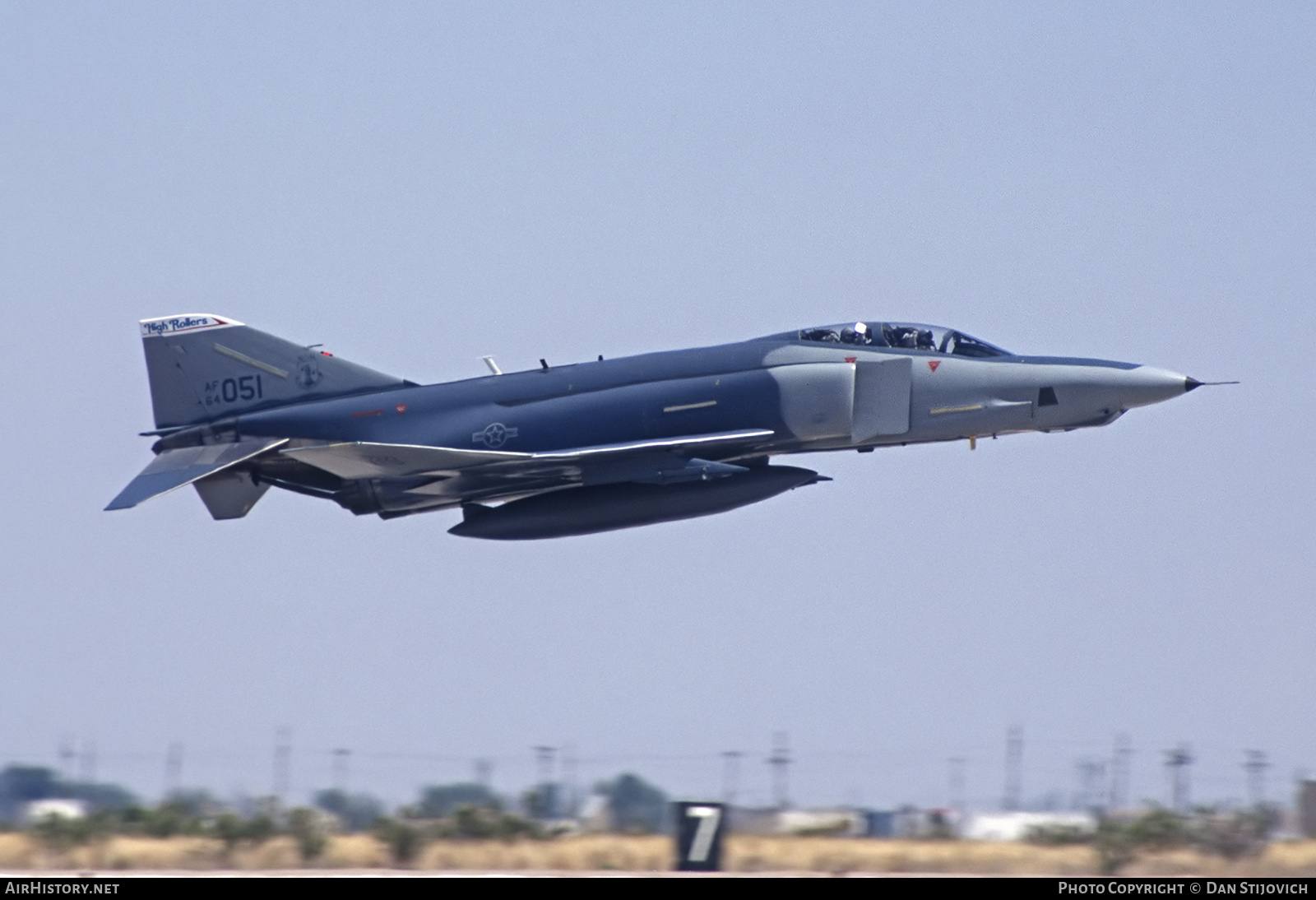 Aircraft Photo of 64-1051 / AF64-051 | McDonnell Douglas RF-4C Phantom II | USA - Air Force | AirHistory.net #850125