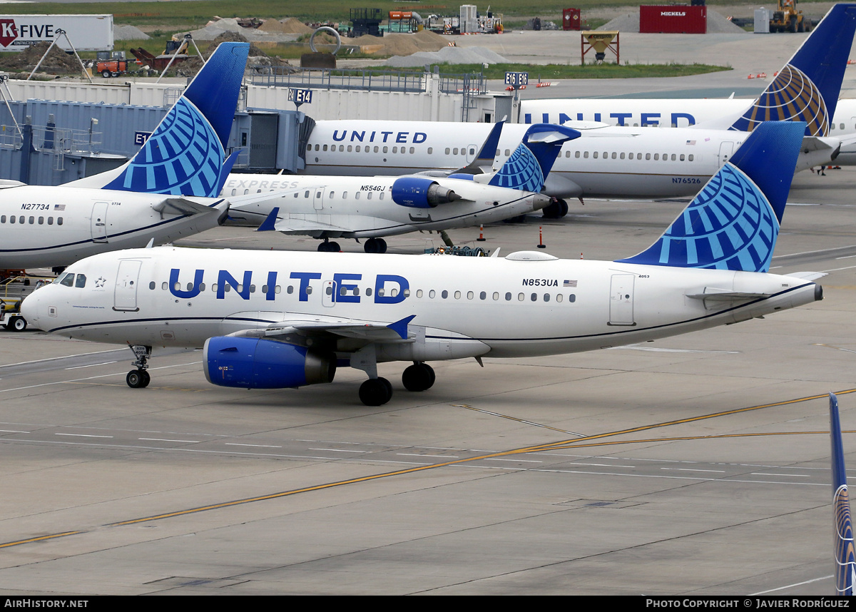Aircraft Photo of N853UA | Airbus A319-131 | United Airlines | AirHistory.net #850127