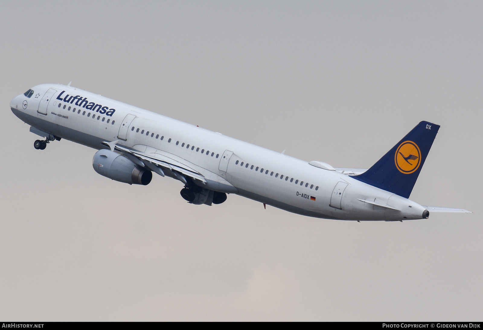 Aircraft Photo of D-AIDX | Airbus A321-231 | Lufthansa | AirHistory.net #850166