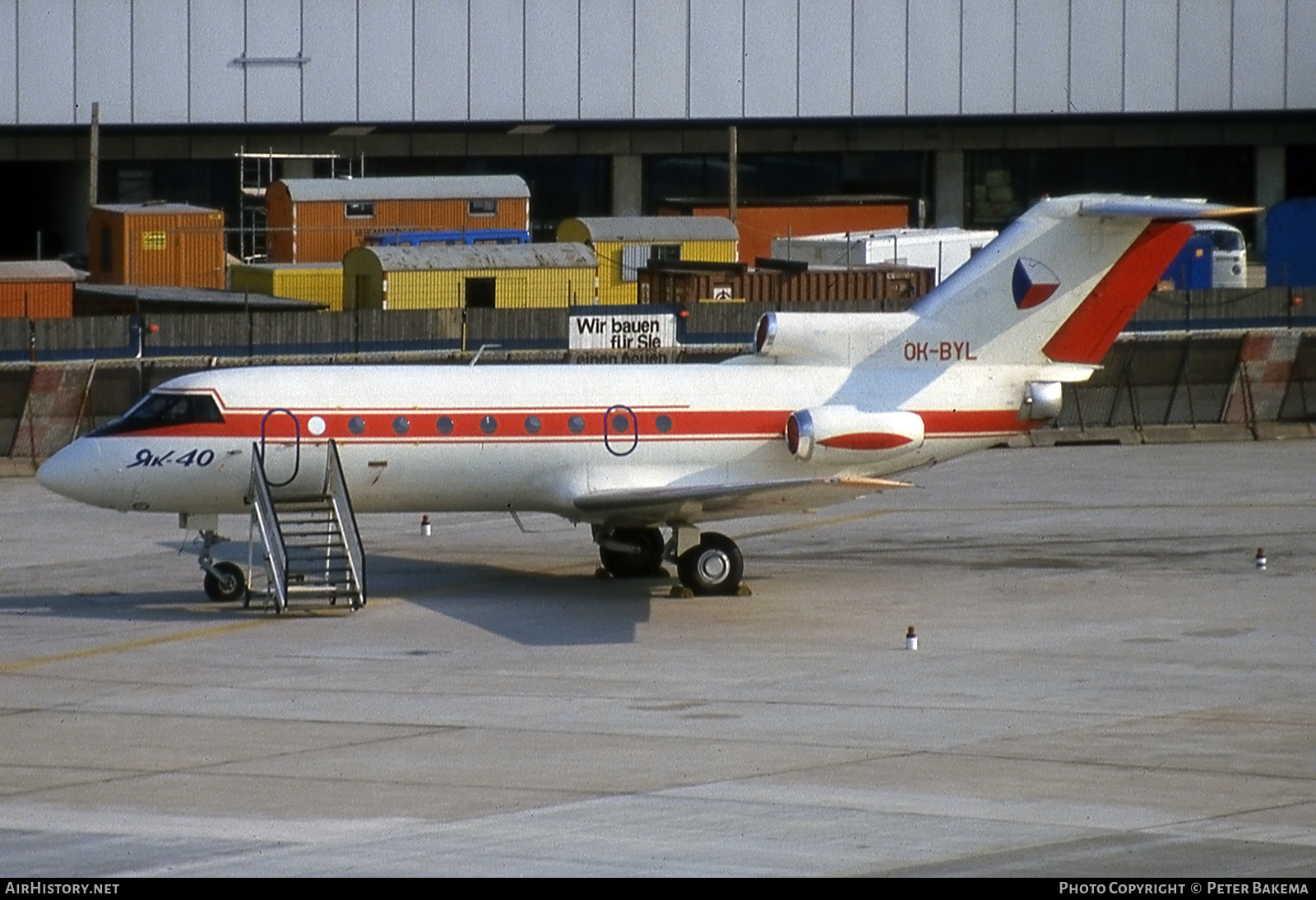 Aircraft Photo of OK-BYL | Yakovlev Yak-40 | Czechoslovakia Government | AirHistory.net #850182
