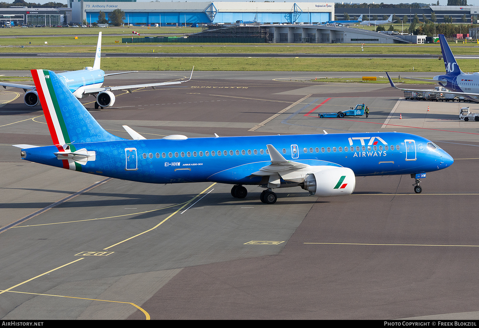 Aircraft Photo of EI-HHW | Airbus A220-371 (BD-500-1A11) | ITA Airways | AirHistory.net #850228