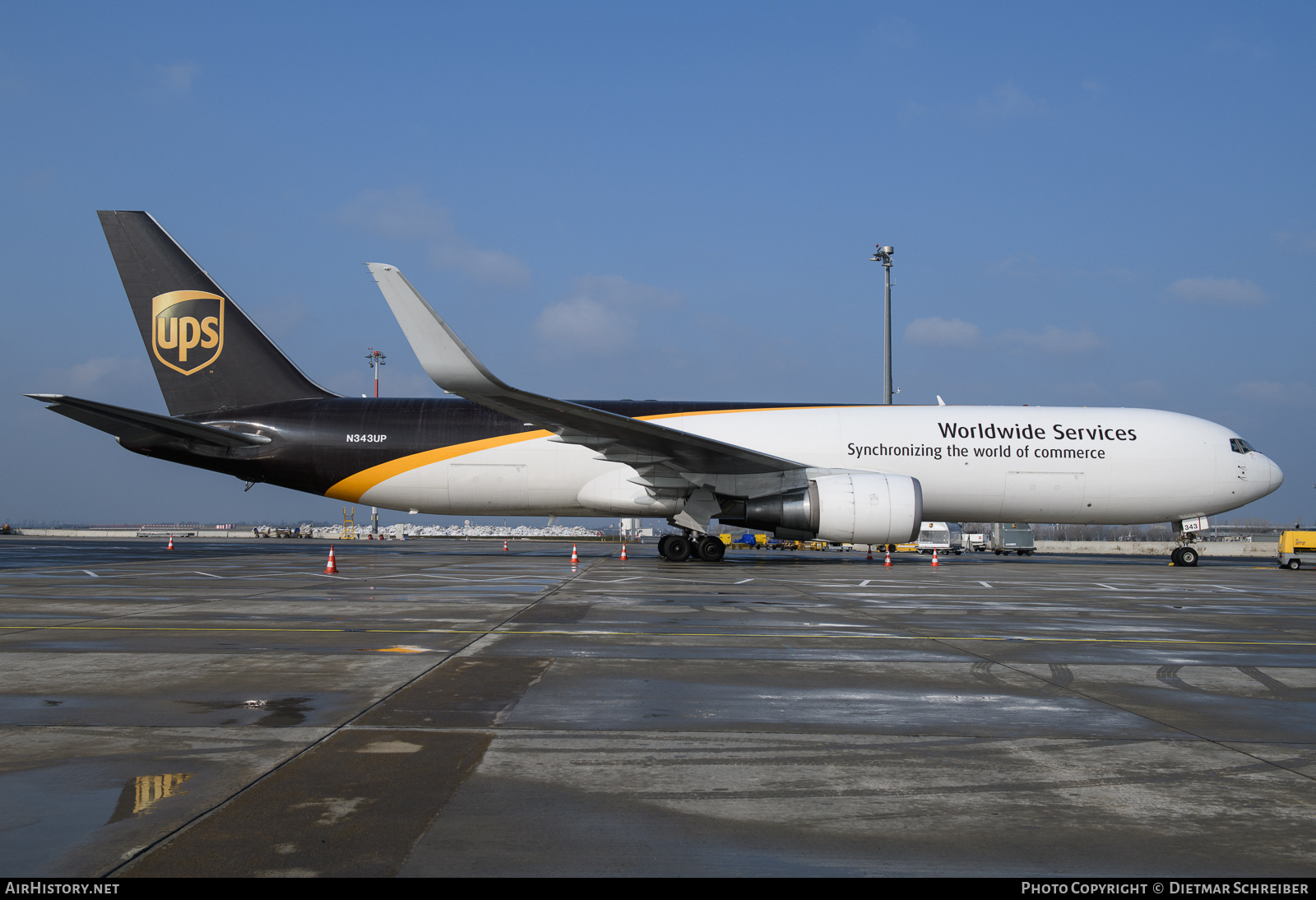 Aircraft Photo of N343UP | Boeing 767-34AF/ER | United Parcel Service - UPS | AirHistory.net #850234