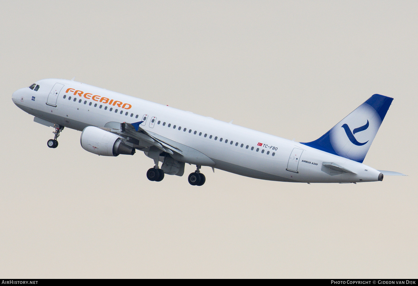 Aircraft Photo of TC-FBO | Airbus A320-214 | Freebird Airlines | AirHistory.net #850236