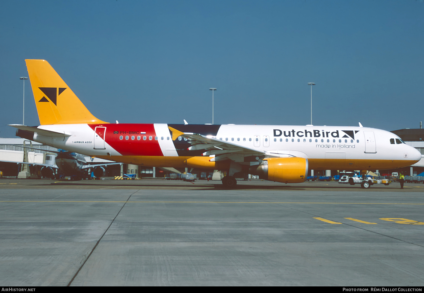 Aircraft Photo of PH-BMC | Airbus A320-214 | DutchBird | AirHistory.net #850267