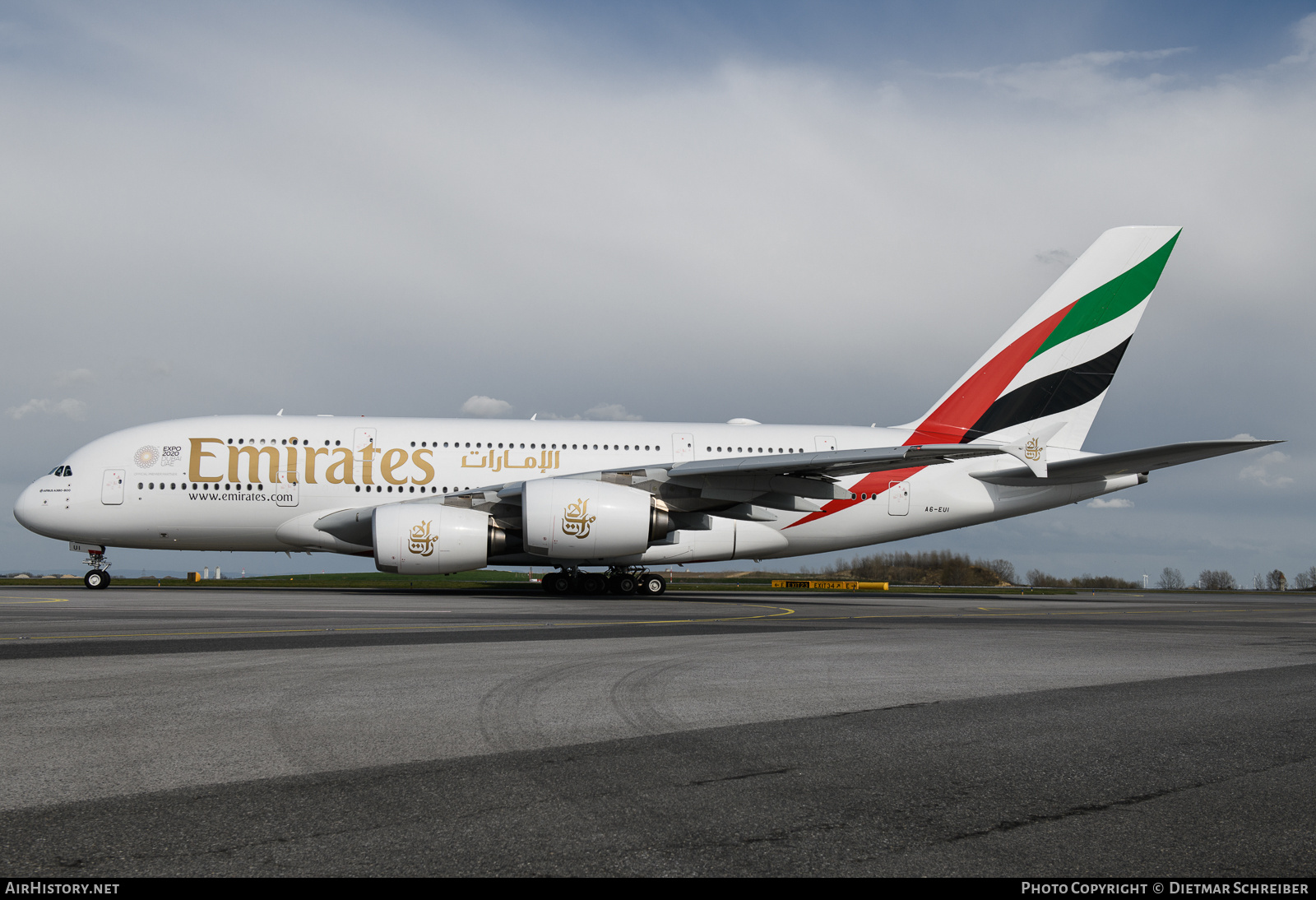 Aircraft Photo of A6-EUI | Airbus A380-861 | Emirates | AirHistory.net #850290