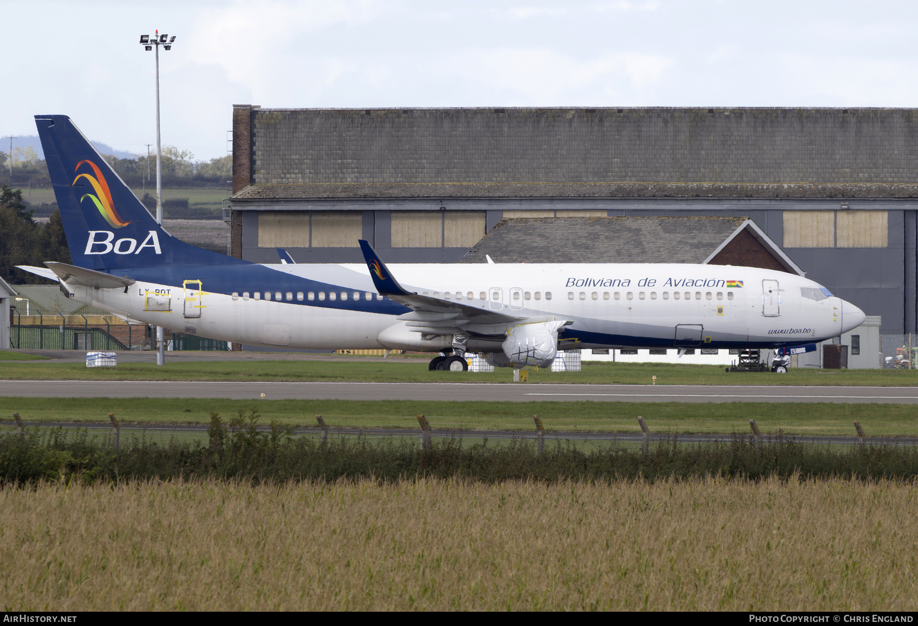 Aircraft Photo of LY-BQT | Boeing 737-83N | Boliviana de Aviación - BoA | AirHistory.net #850402