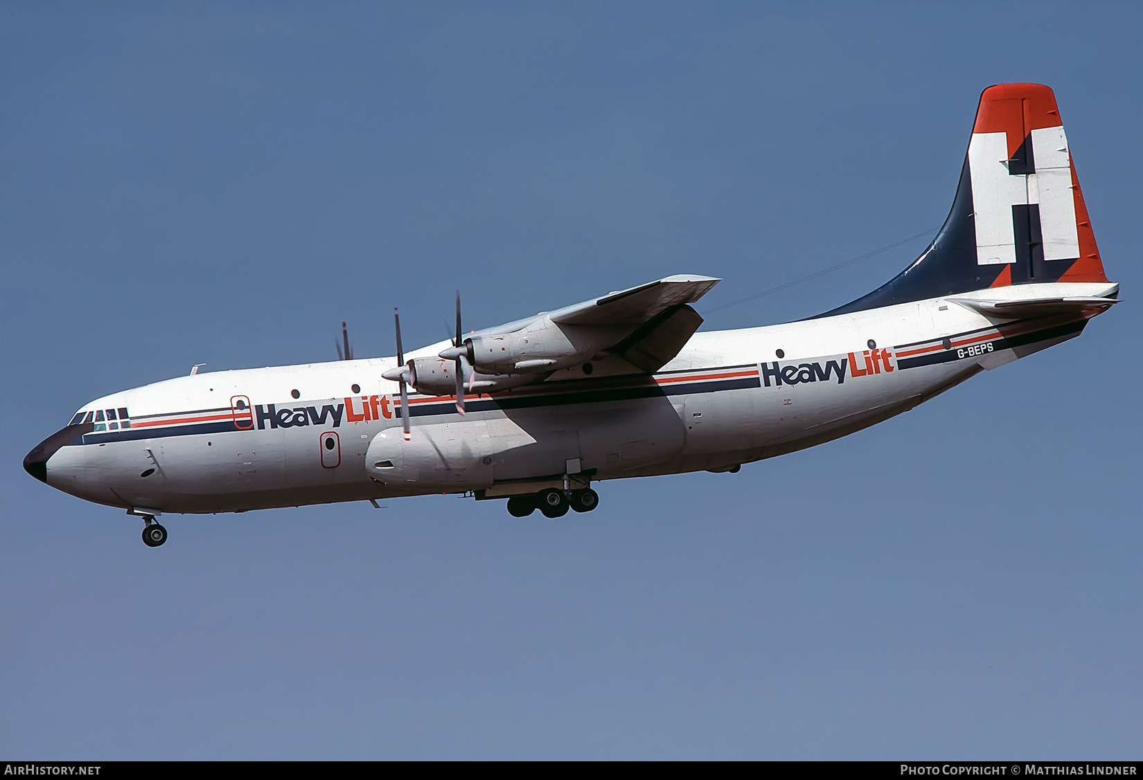 Aircraft Photo of G-BEPS | Short SC.5 Belfast C1 | HeavyLift Cargo Airlines | AirHistory.net #850518