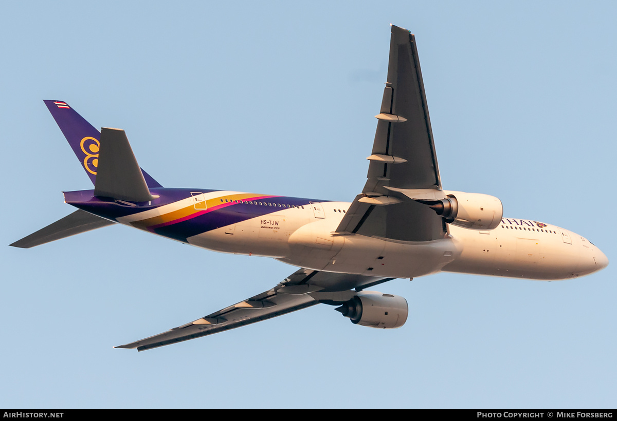 Aircraft Photo of HS-TJW | Boeing 777-2D7/ER | Thai Airways International | AirHistory.net #850645