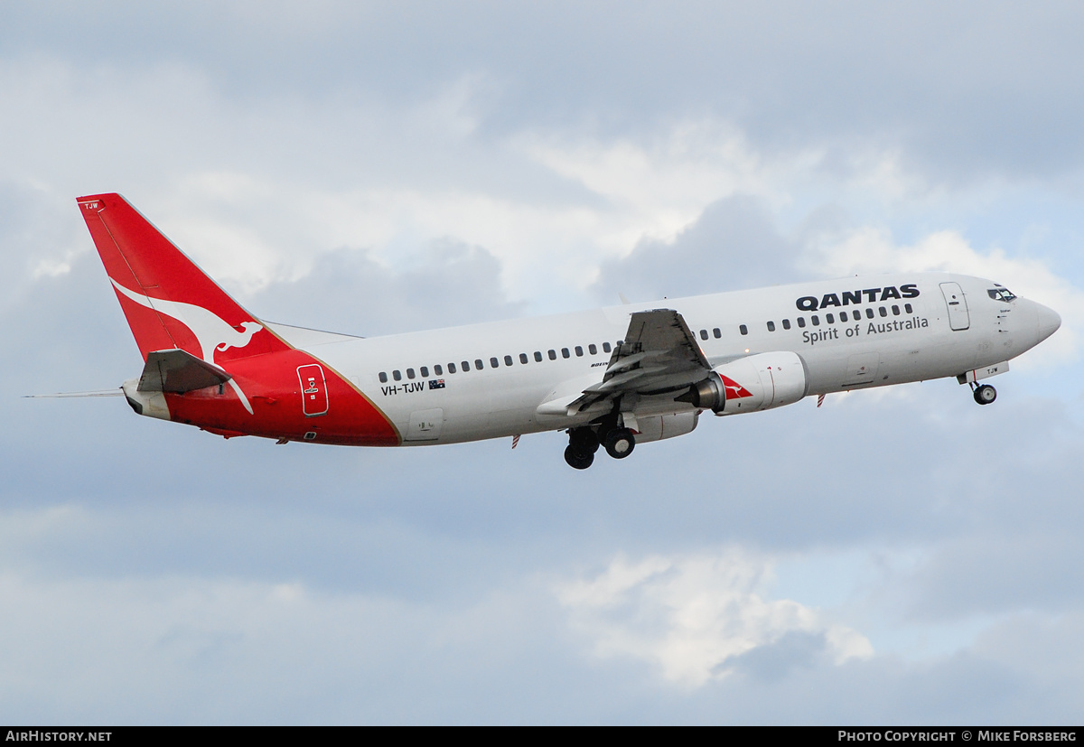 Aircraft Photo of VH-TJW | Boeing 737-4L7 | Qantas | AirHistory.net #850660
