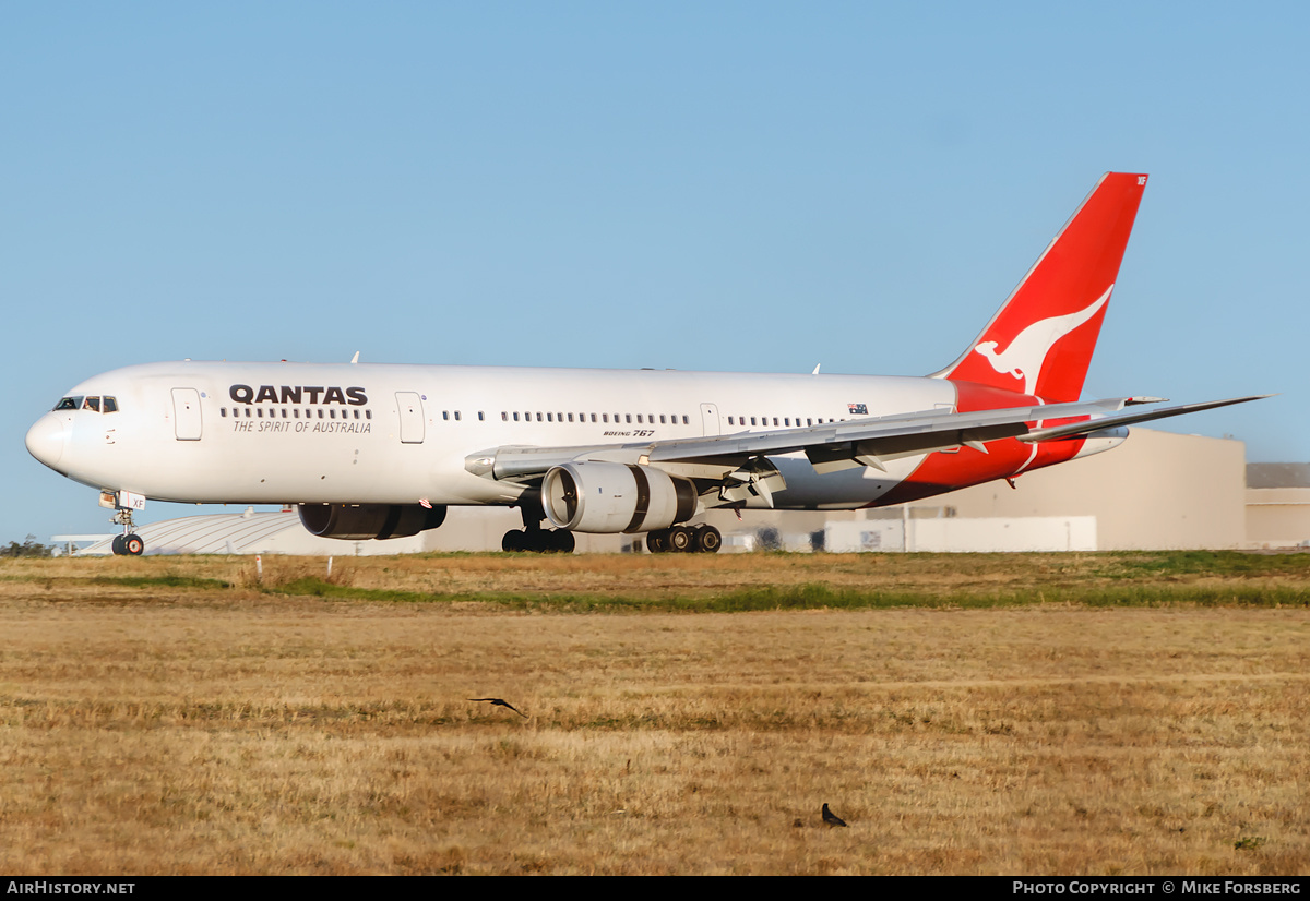 Aircraft Photo of VH-ZXF | Boeing 767-336/ER | Qantas | AirHistory.net #850674