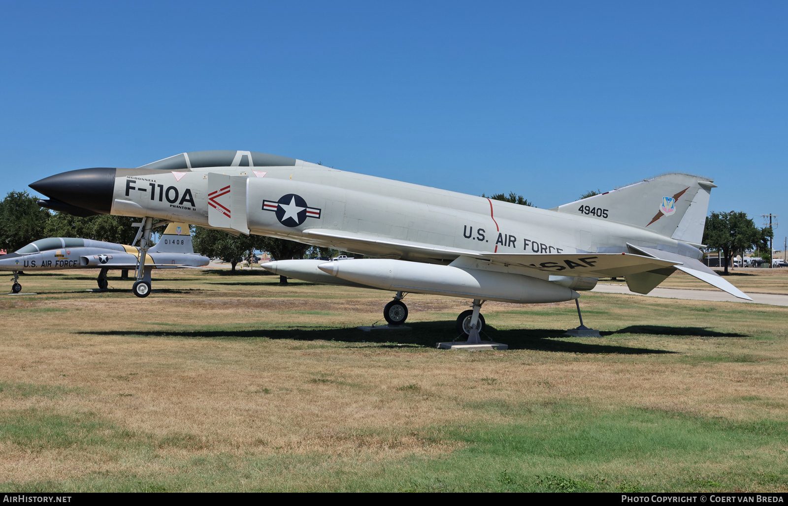 Aircraft Photo of 49405 | McDonnell F-4B Phantom II | USA - Air Force | AirHistory.net #850753