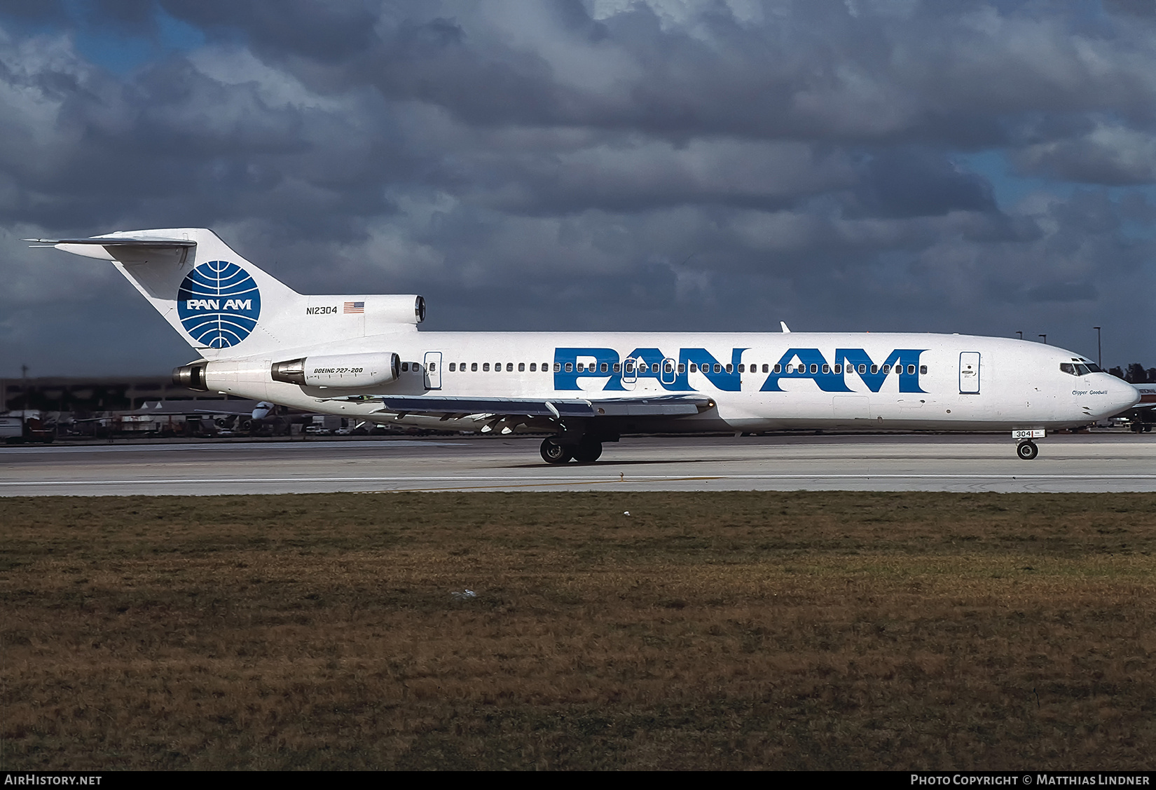 Aircraft Photo of N12304 | Boeing 727-231 | Pan American Airways - Pan Am | AirHistory.net #850925