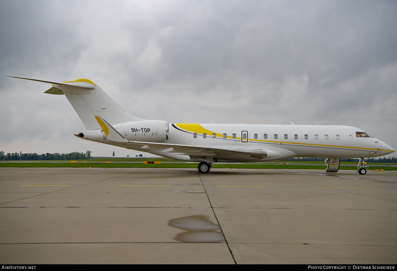 Aircraft Photo of 9H-TOP | Bombardier Global 6000 (BD-700-1A10) | AirHistory.net #850927