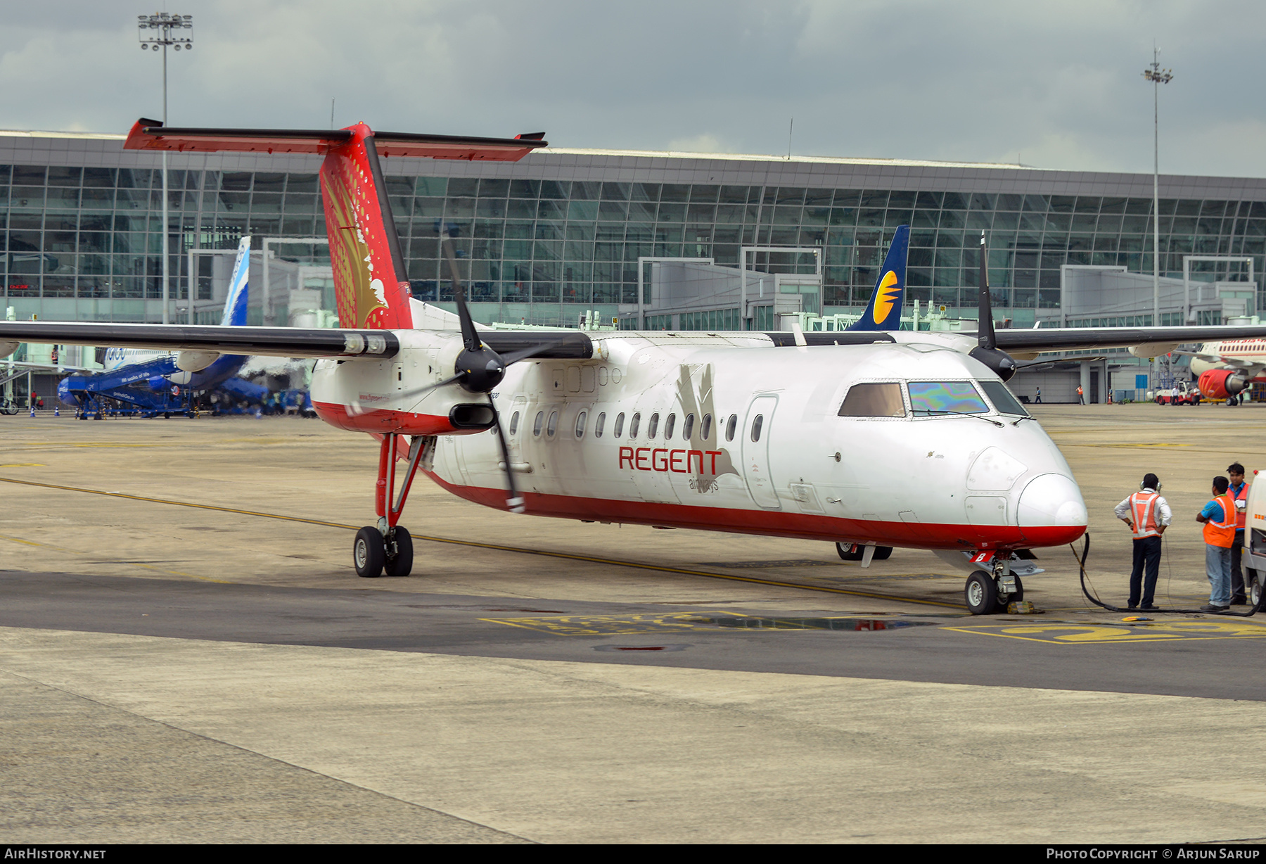 Aircraft Photo of S2-AHB | Bombardier DHC-8-314Q Dash 8 | Regent Airways | AirHistory.net #850973