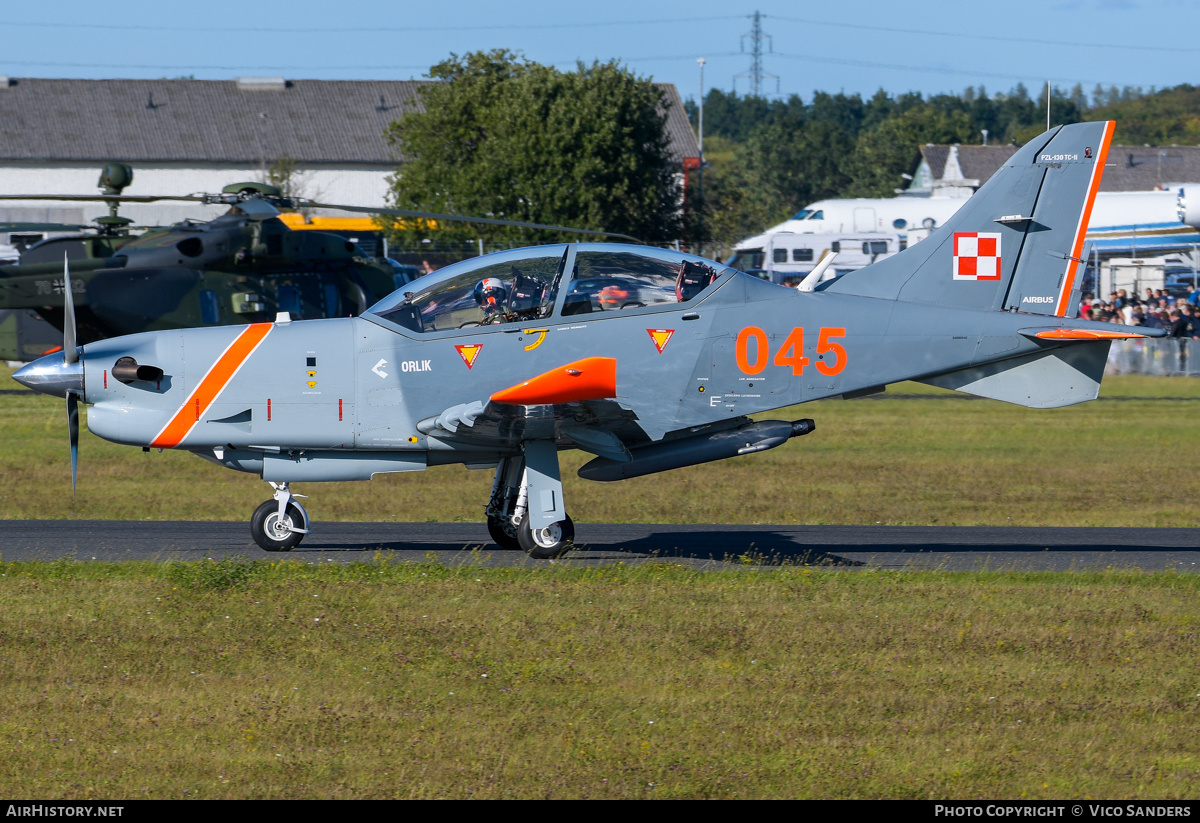 Aircraft Photo of 045 | PZL-Okecie PZL-130TC-1 Turbo Orlik | Poland - Air Force | AirHistory.net #851036