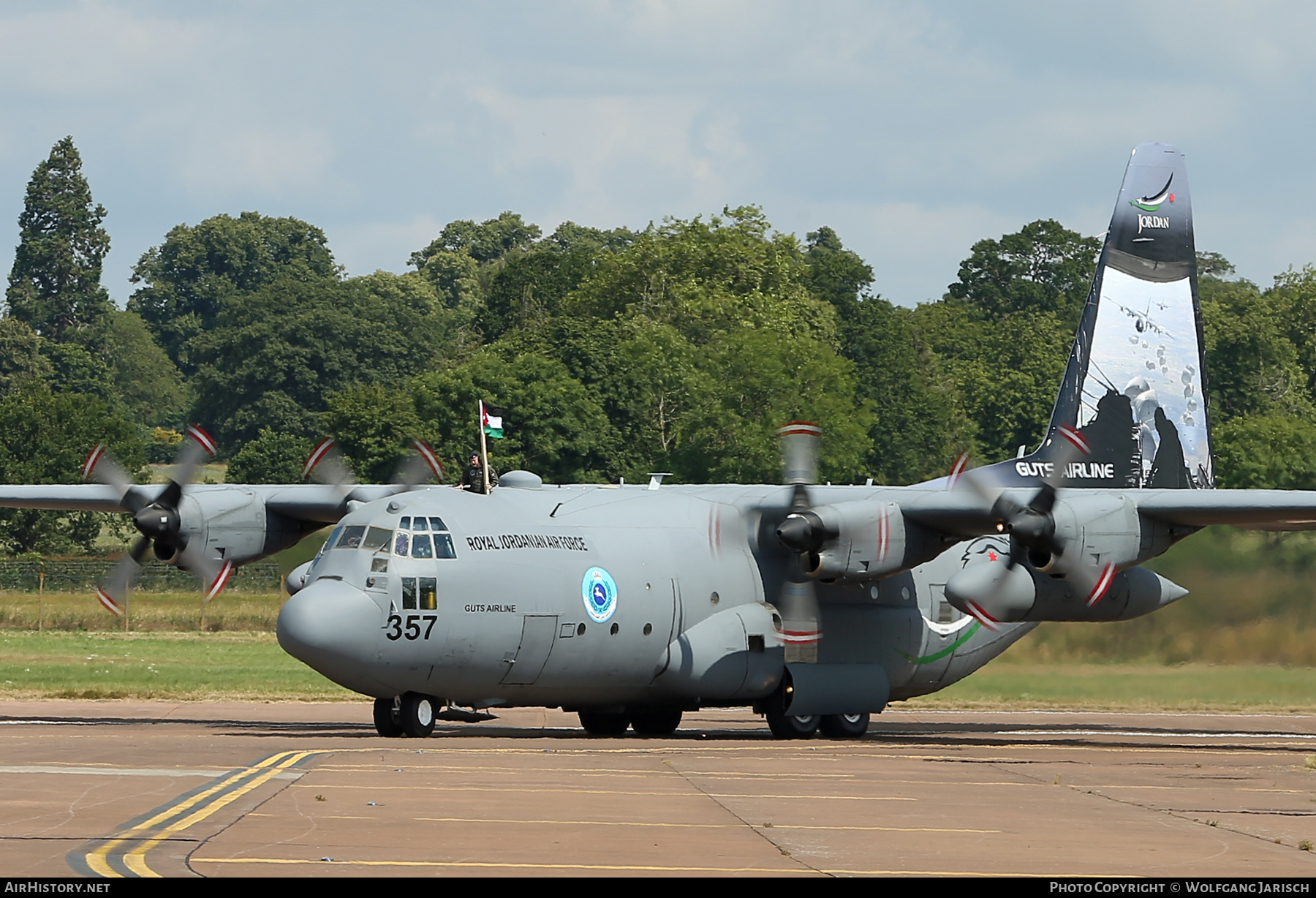 Aircraft Photo of 357 | Lockheed C-130H Hercules | Jordan - Air Force | AirHistory.net #851133