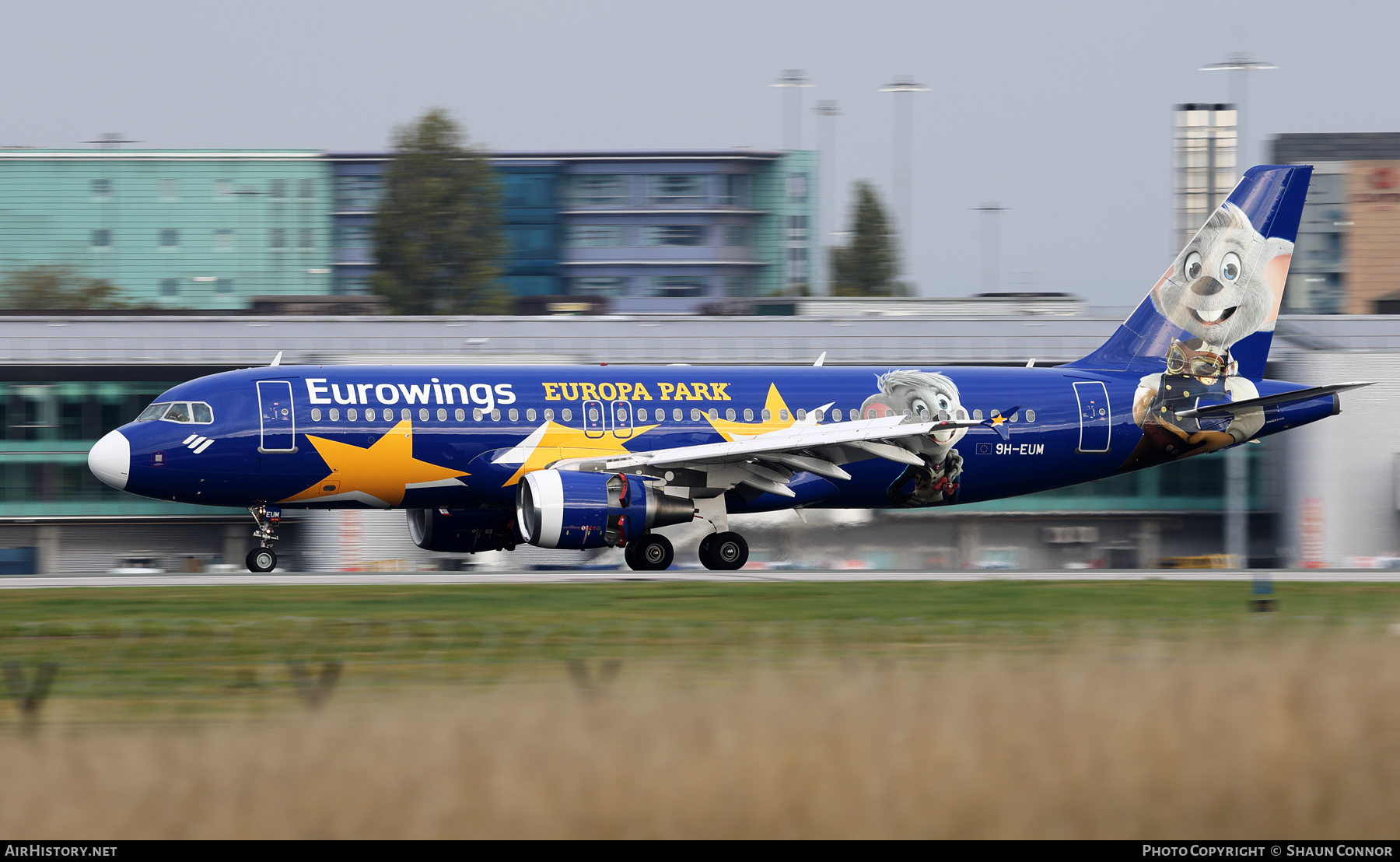 Aircraft Photo of 9H-EUM | Airbus A320-214 | Eurowings | AirHistory.net #851241