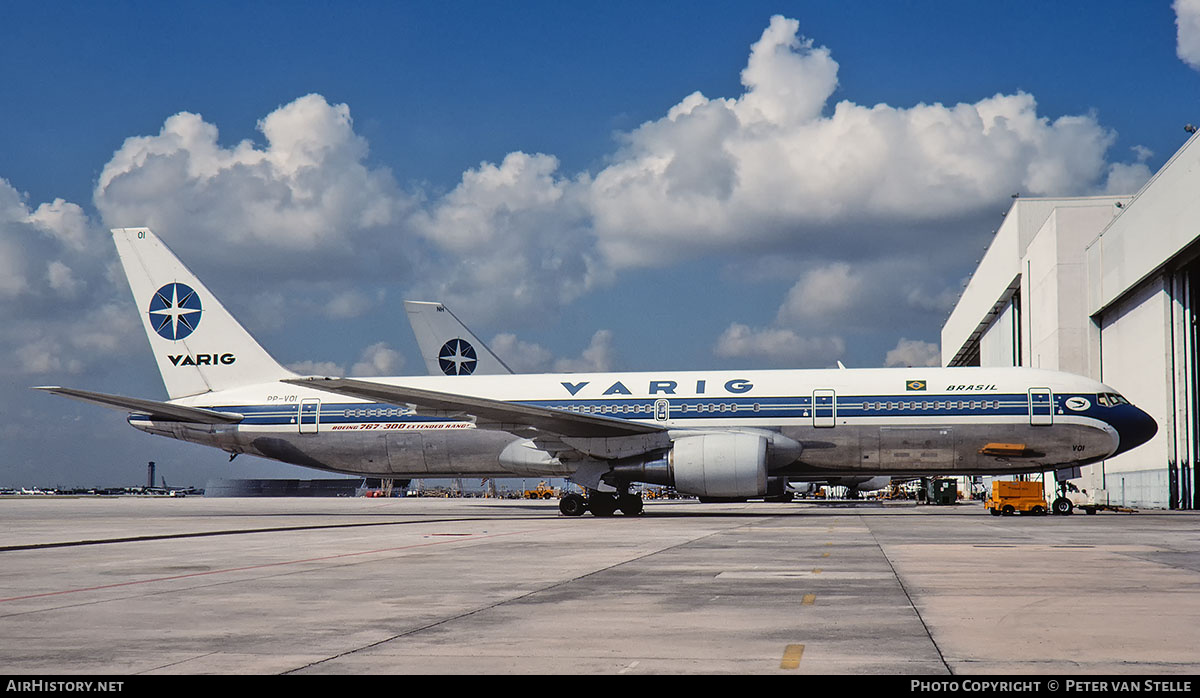 Aircraft Photo of PP-VOI | Boeing 767-341/ER | Varig | AirHistory.net #851366