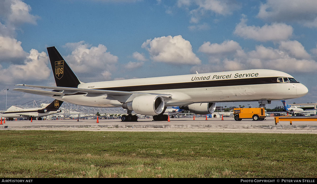 Aircraft Photo of N434UP | Boeing 757-24APF | United Parcel Service - UPS | AirHistory.net #851372
