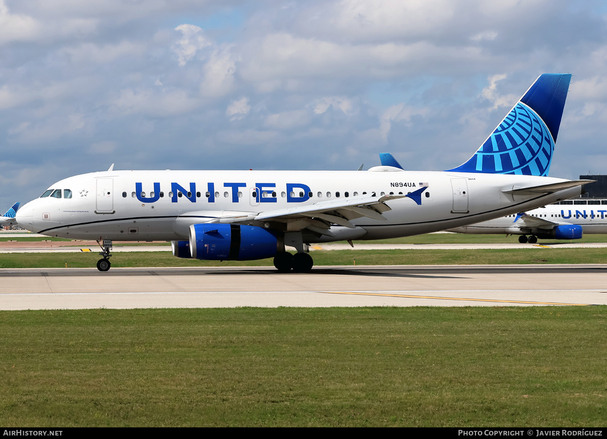 Aircraft Photo of N894UA | Airbus A319-132 | United Airlines | AirHistory.net #851375