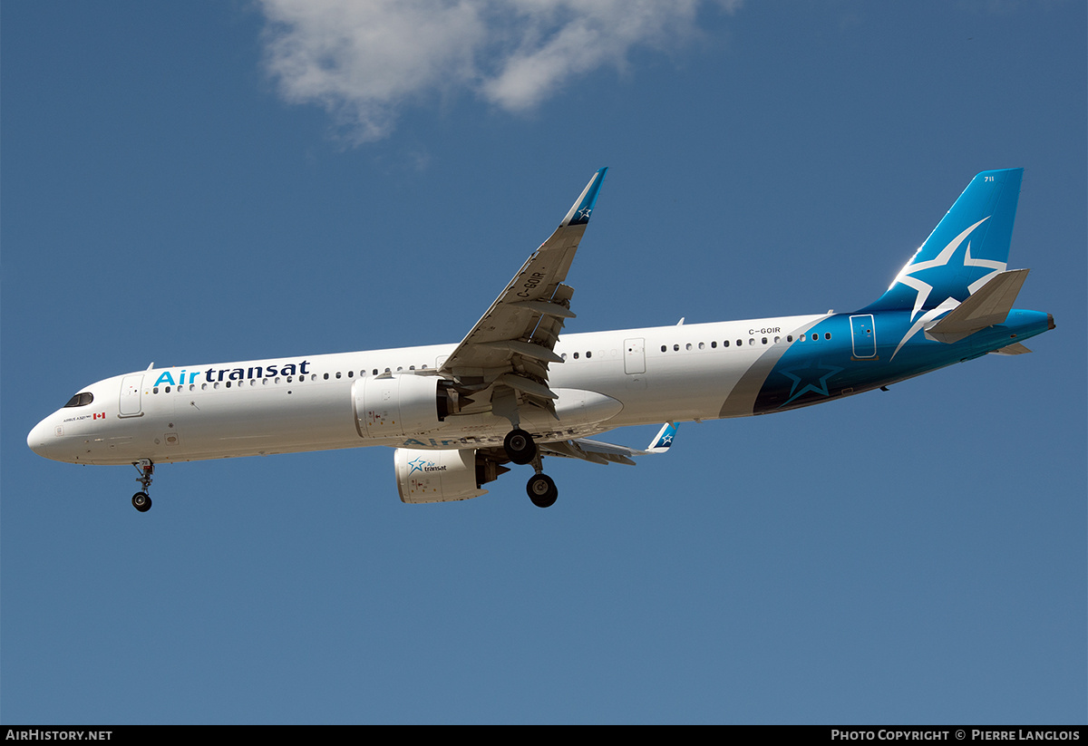 Aircraft Photo of C-GOIR | Airbus A321-271NX | Air Transat | AirHistory.net #851384