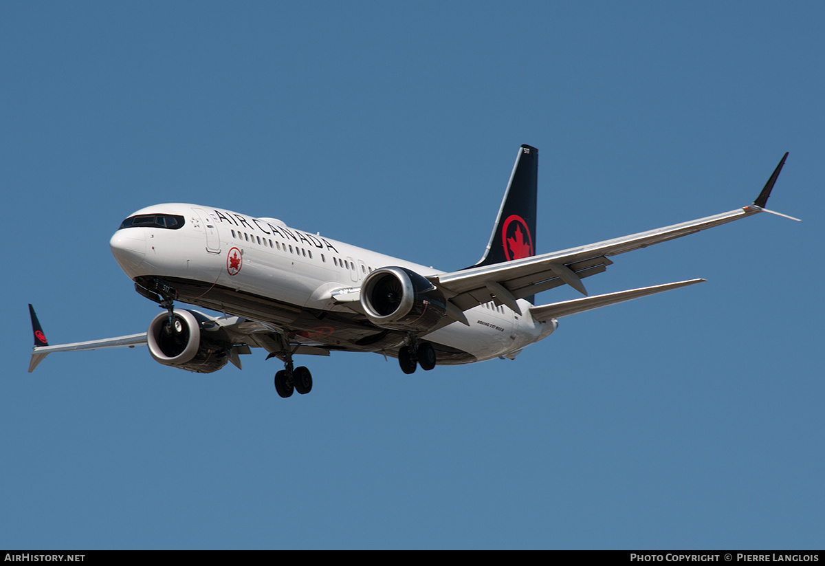 Aircraft Photo of C-FSOC | Boeing 737-8 Max 8 | Air Canada | AirHistory.net #851424