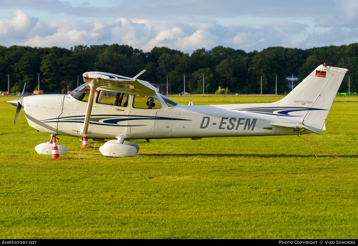 Aircraft Photo of D-ESFM | Cessna 172S Skyhawk SP | AirHistory.net #851481