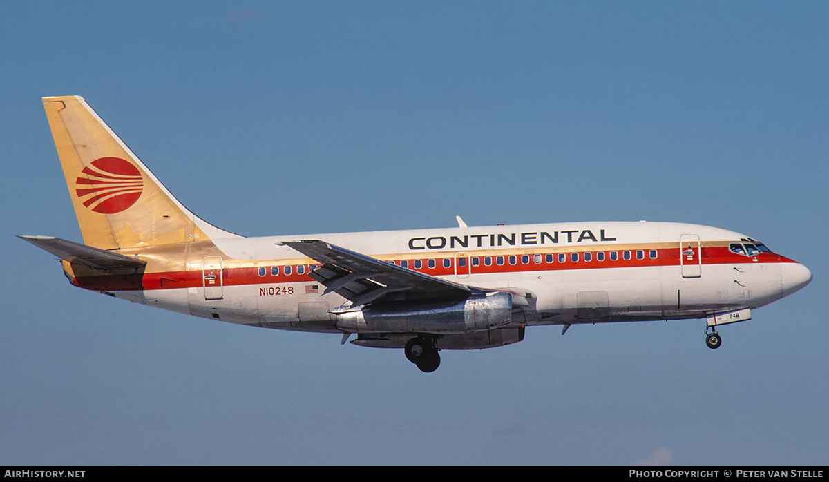 Aircraft Photo of N10248 | Boeing 737-219 | Continental Airlines | AirHistory.net #851502