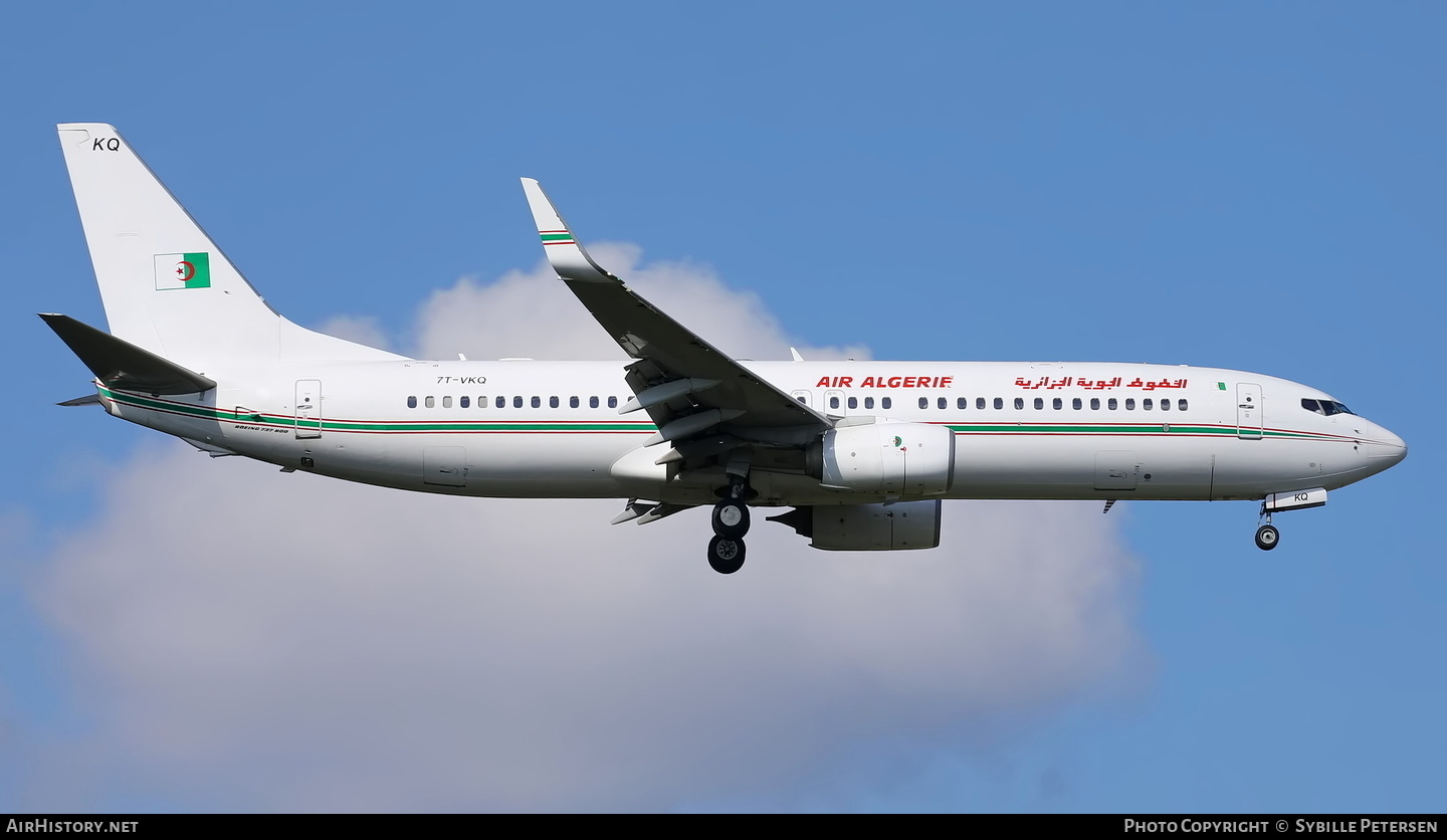Aircraft Photo of 7T-VKQ | Boeing 737-8D6 | Air Algérie | AirHistory.net #851598