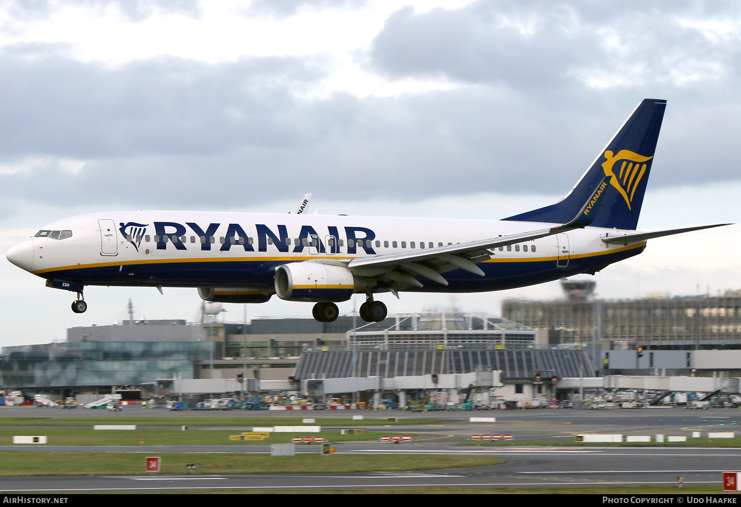 Aircraft Photo of EI-EBR | Boeing 737-8AS | Ryanair | AirHistory.net #851652