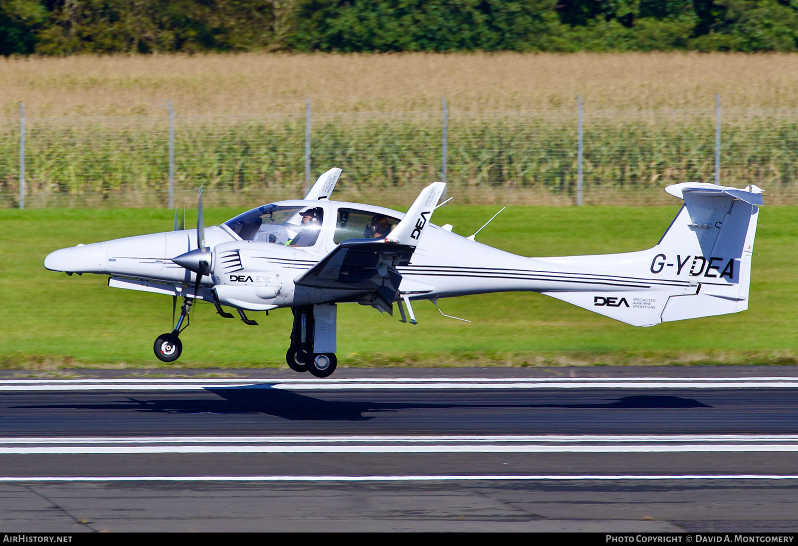 Aircraft Photo of G-YDEA | Diamond DA42 Twin Star | DEA Specialised Airborne Operations | AirHistory.net #851685