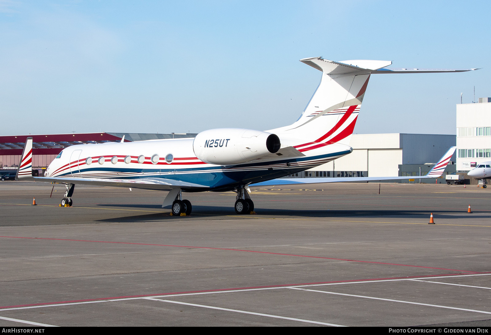 Aircraft Photo of N25UT | Gulfstream Aerospace G-V-SP Gulfstream G550 | AirHistory.net #851702