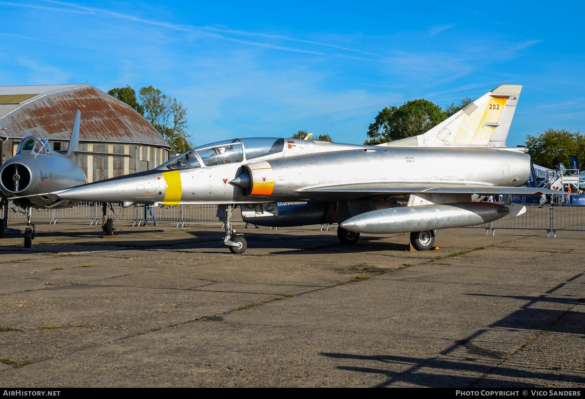 Aircraft Photo of 202 | Dassault Mirage IIIB | France - Air Force | AirHistory.net #851751